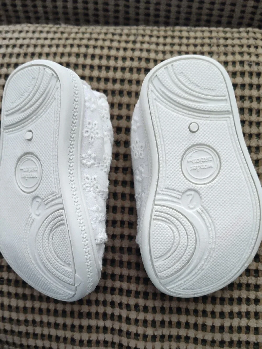 wonder nation White and Pink Eyelet Lace Baby Sneakers
